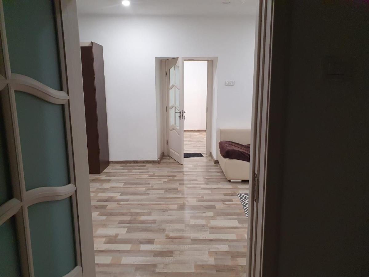 Apartament Diaconu Coresi Apartman Brassó Kültér fotó